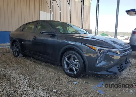 2025 Kia K4 Lx z USA, uszkodzony, nr VIN 3KPFT4DE7SE106938